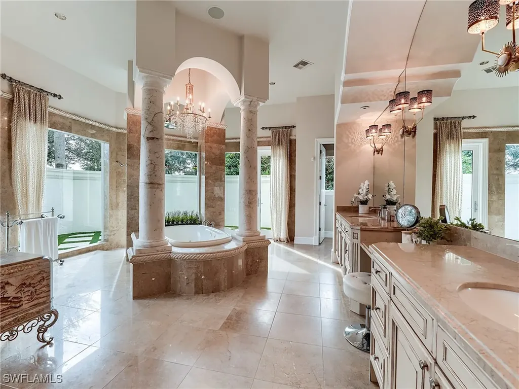 11551 Aerie Lane Naples FL 34120