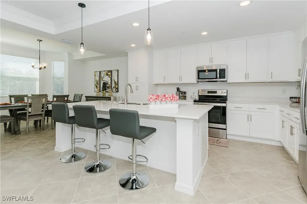 6034 National Boulevard Ave Maria FL 34142