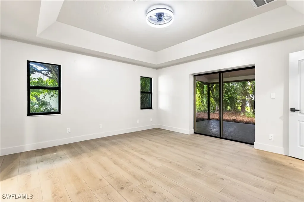 1911 Princess Court Naples FL 34110
