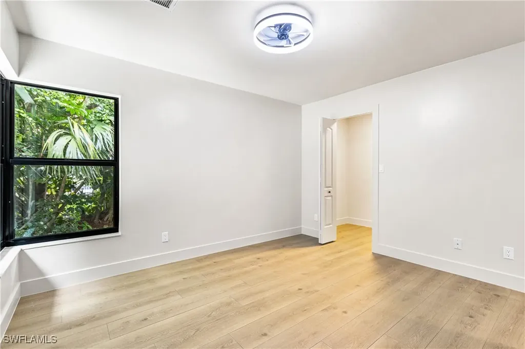 1911 Princess Court Naples FL 34110