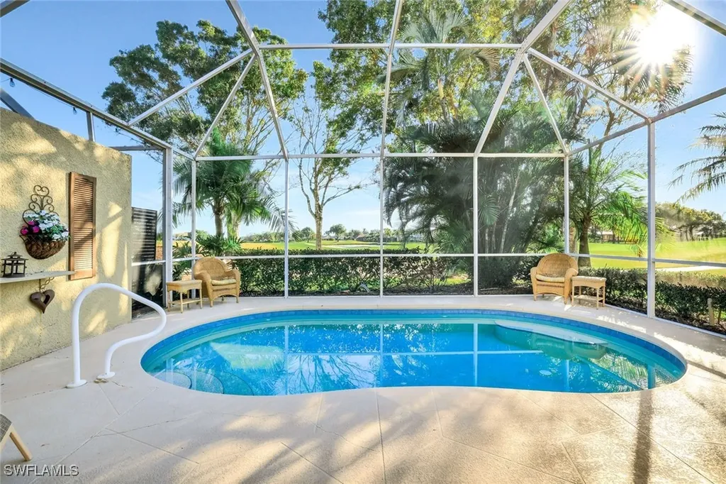 6679 Castlelawn Place Naples FL 34113