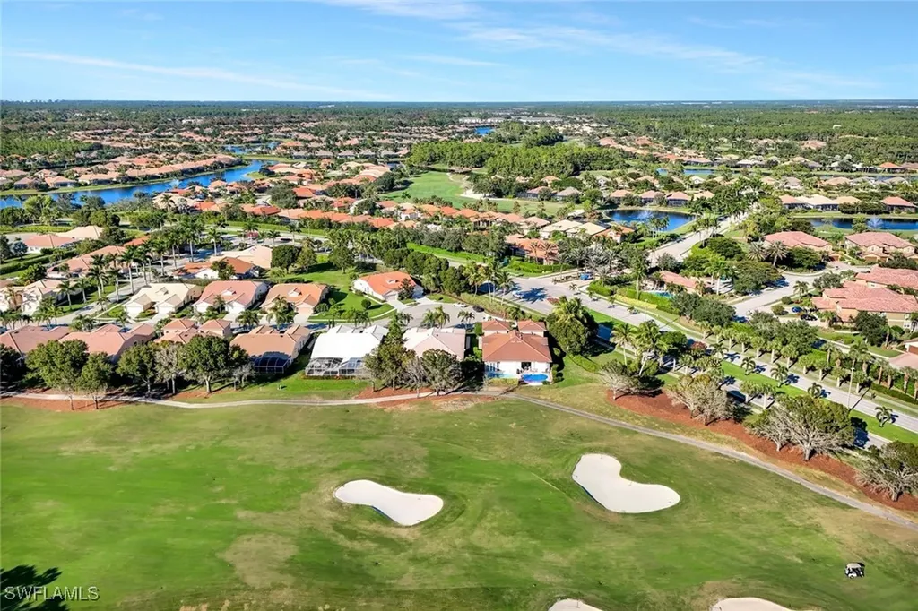 6679 Castlelawn Place Naples FL 34113
