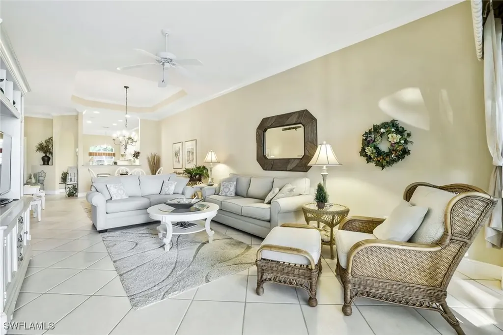 6679 Castlelawn Place Naples FL 34113