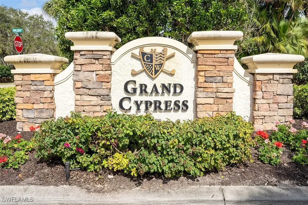 3445 Grand Cypress Drive Naples FL 34119