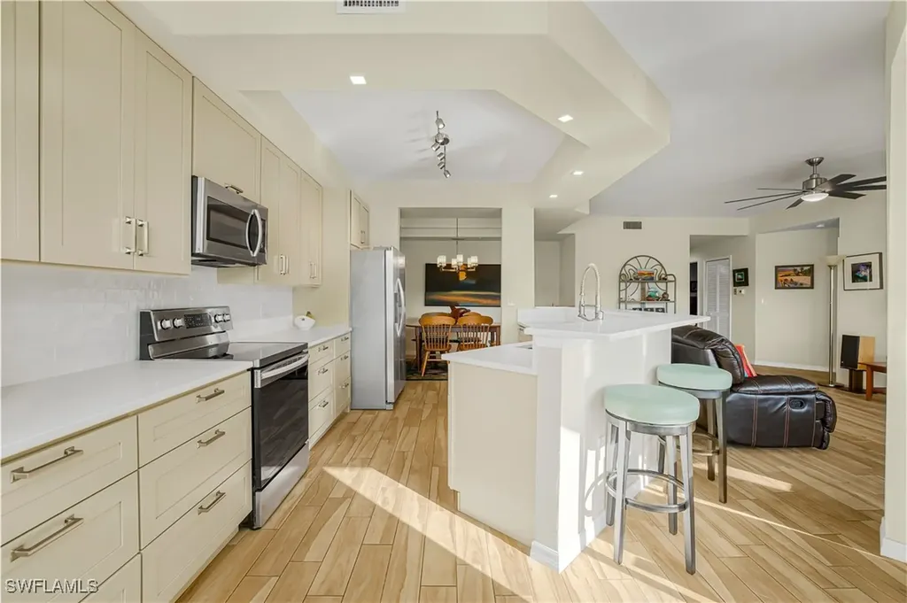 2220 Arielle Drive Naples FL 34109