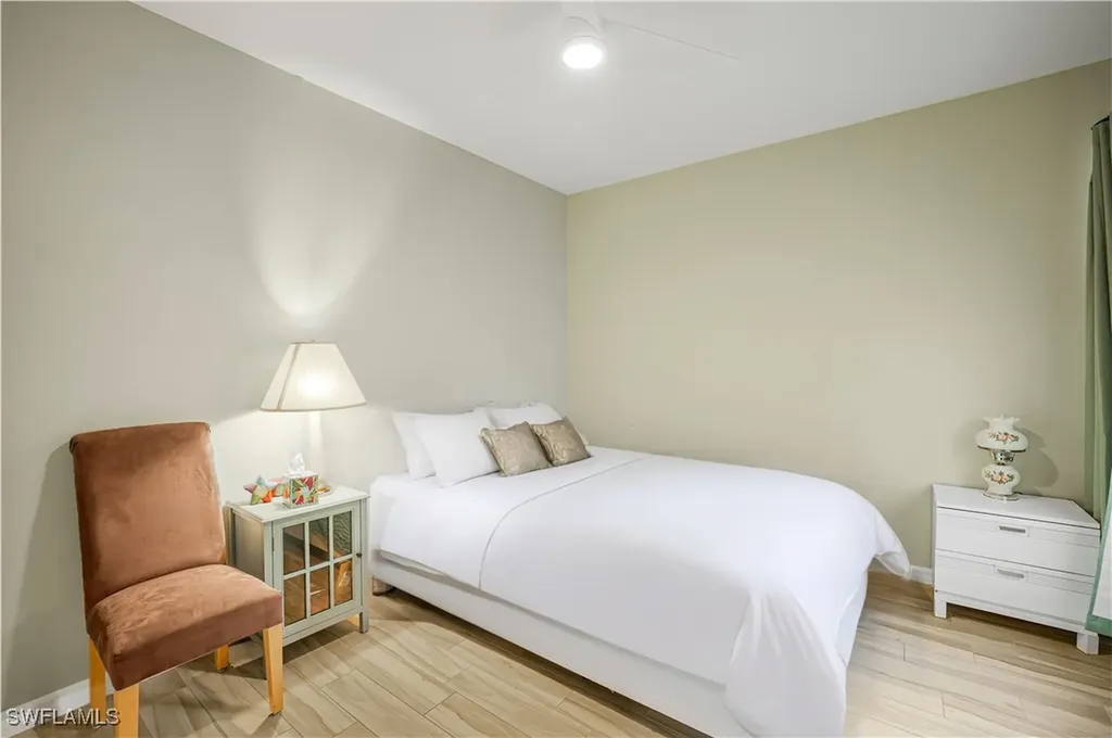 2220 Arielle Drive Naples FL 34109