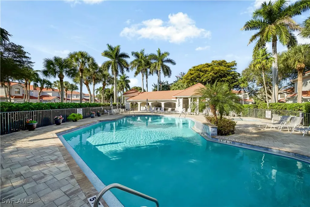 2220 Arielle Drive Naples FL 34109