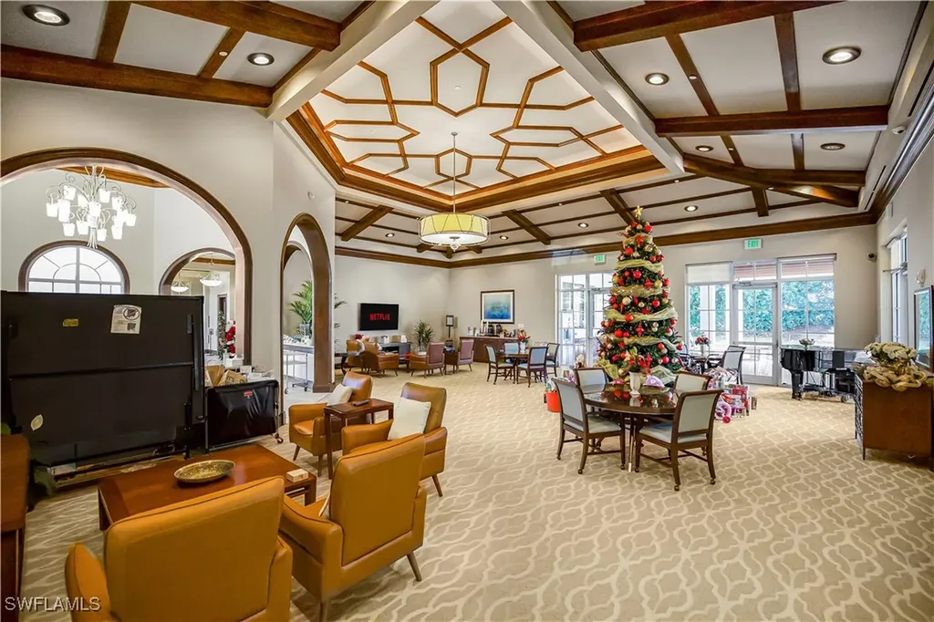 2220 Arielle Drive Naples FL 34109