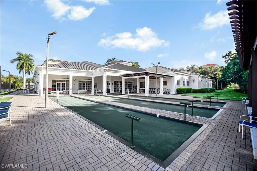 2220 Arielle Drive Naples FL 34109