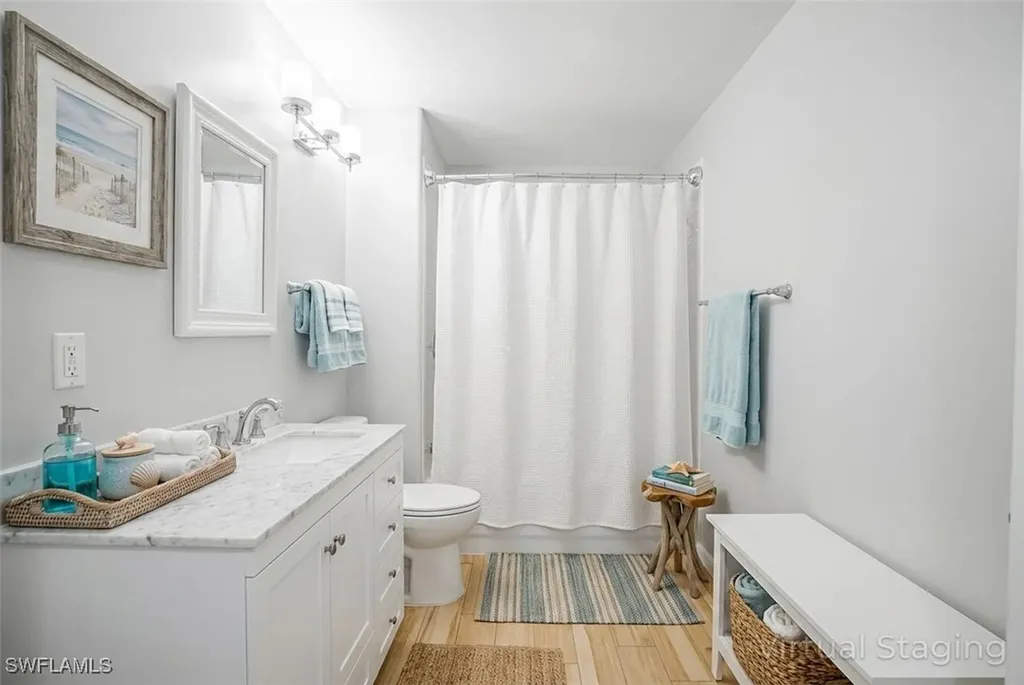 2220 Arielle Drive Naples FL 34109