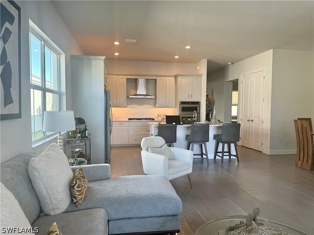 9179 Cayman Drive Naples FL 34114