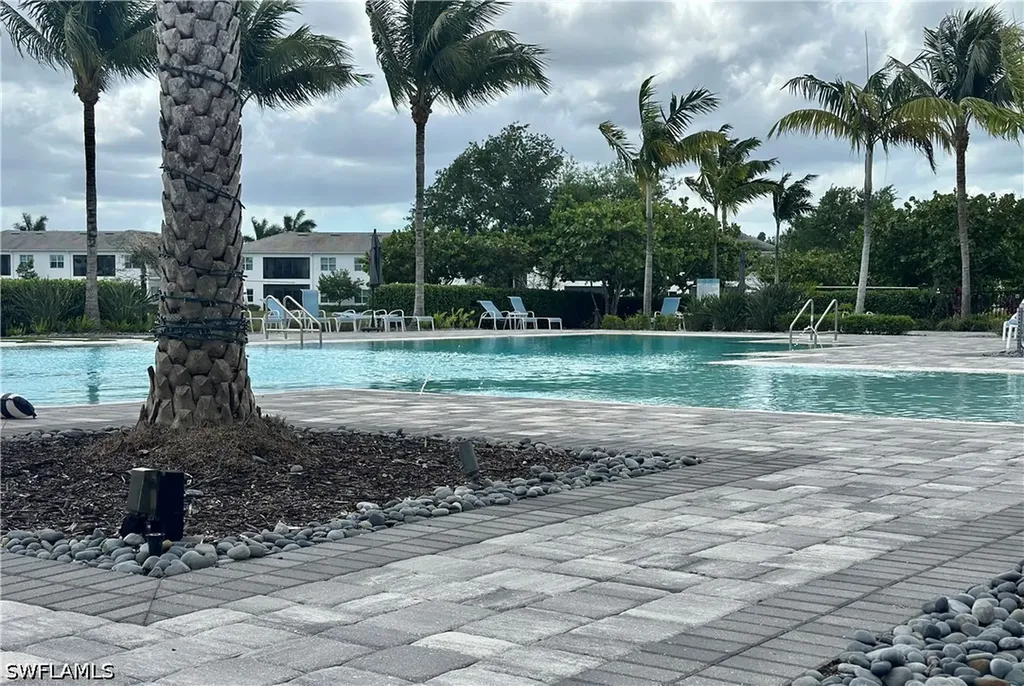 9179 Cayman Drive Naples FL 34114