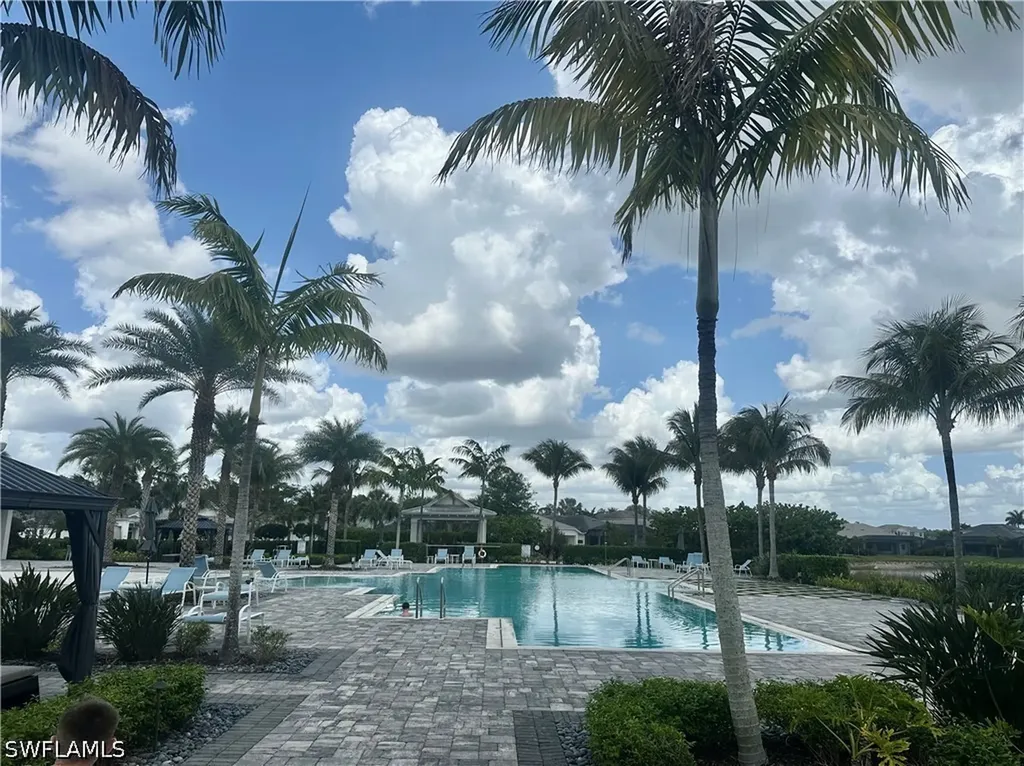 9179 Cayman Drive Naples FL 34114