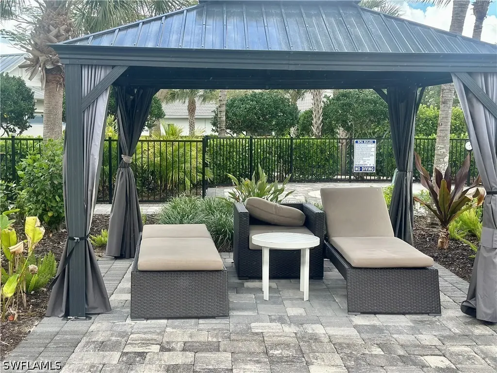 9179 Cayman Drive Naples FL 34114