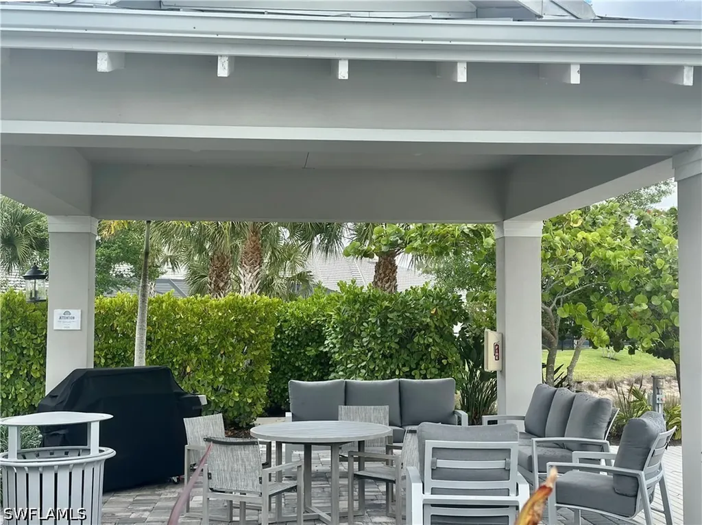 9179 Cayman Drive Naples FL 34114