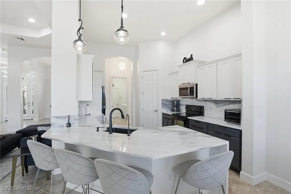 9685 Cobalt Cove Circle Naples FL 34120