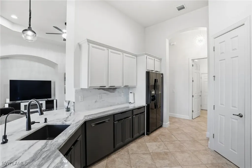 9685 Cobalt Cove Circle Naples FL 34120
