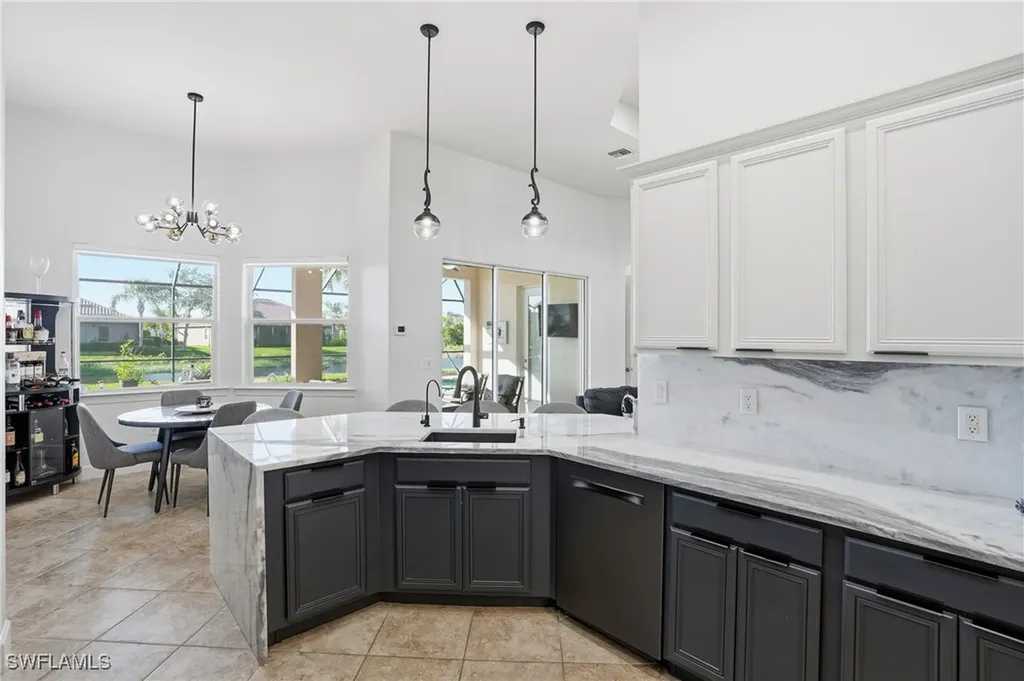 9685 Cobalt Cove Circle Naples FL 34120
