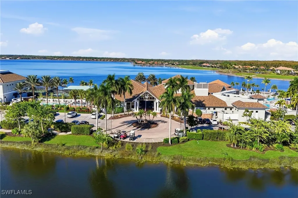 9685 Cobalt Cove Circle Naples FL 34120