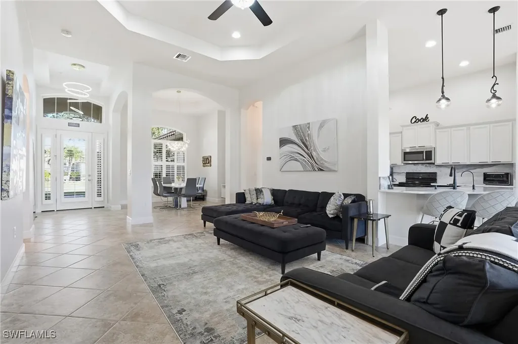9685 Cobalt Cove Circle Naples FL 34120