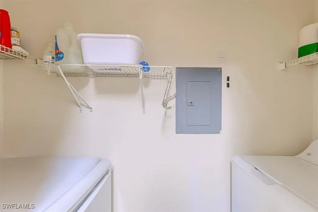 2202 Arbour Walk Circle Naples FL 34109