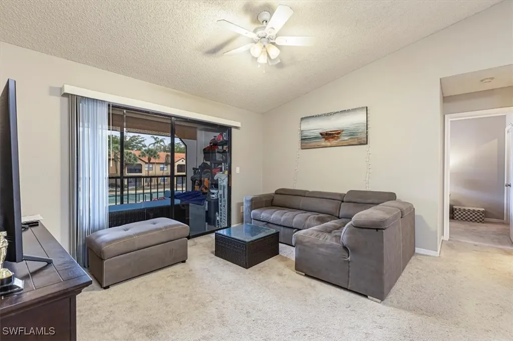 2202 Arbour Walk Circle Naples FL 34109