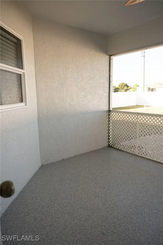 113 NE 11th Terrace Cape Coral FL 33909