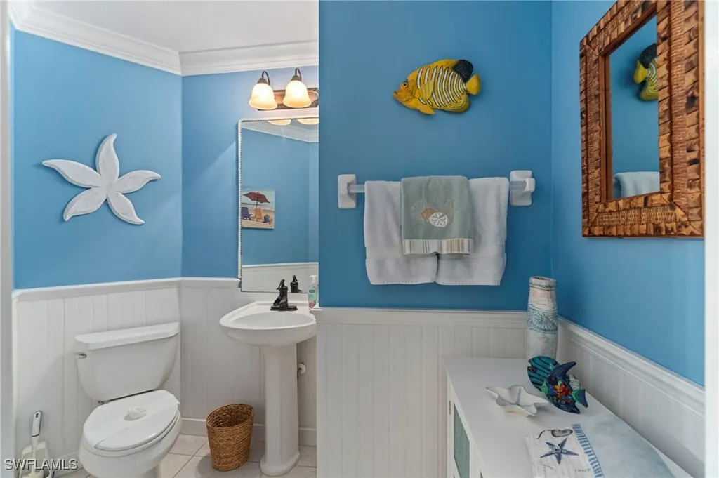 2110 Cay Lagoon Drive Naples FL 34109