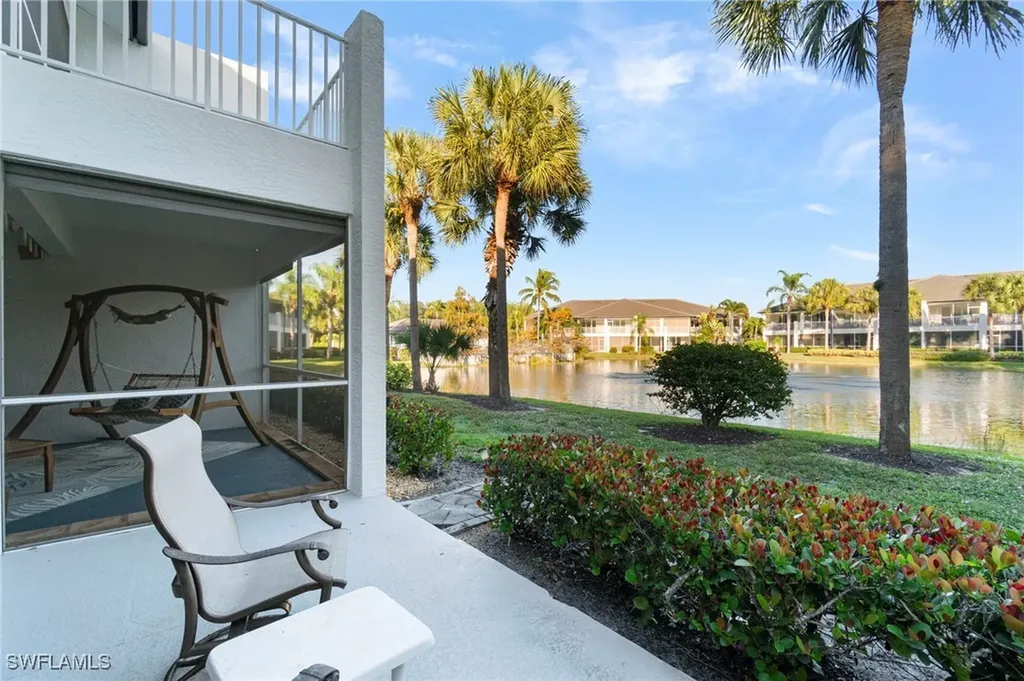 2110 Cay Lagoon Drive Naples FL 34109
