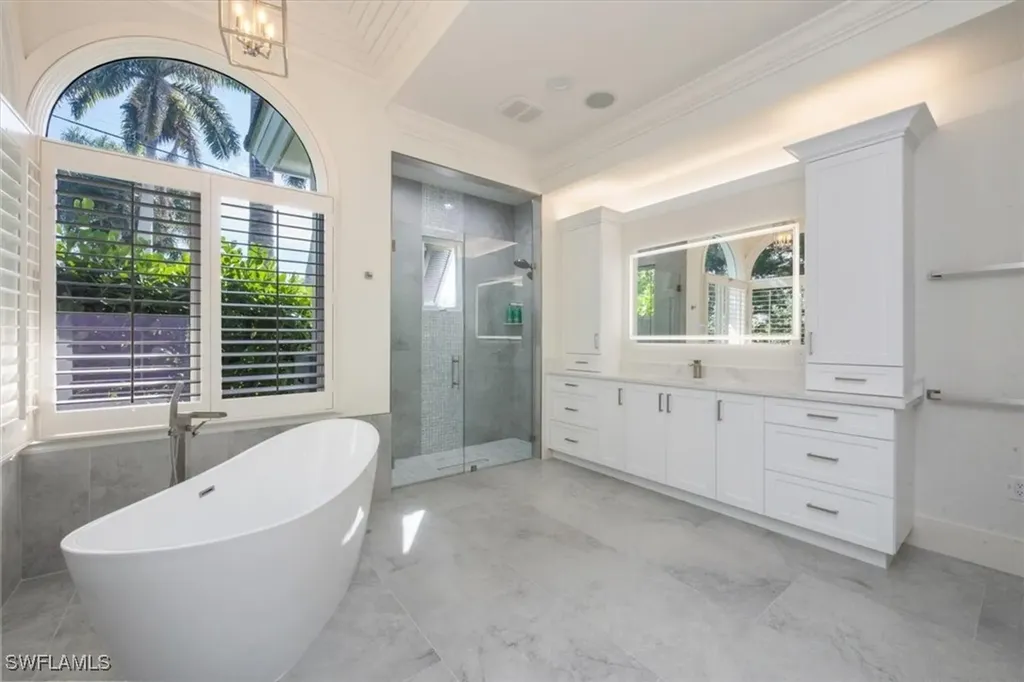 793 17th Avenue S Naples FL 34102