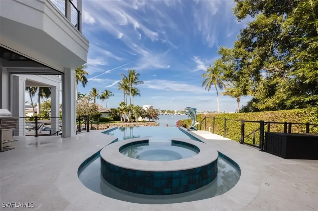 793 17th Avenue S Naples FL 34102