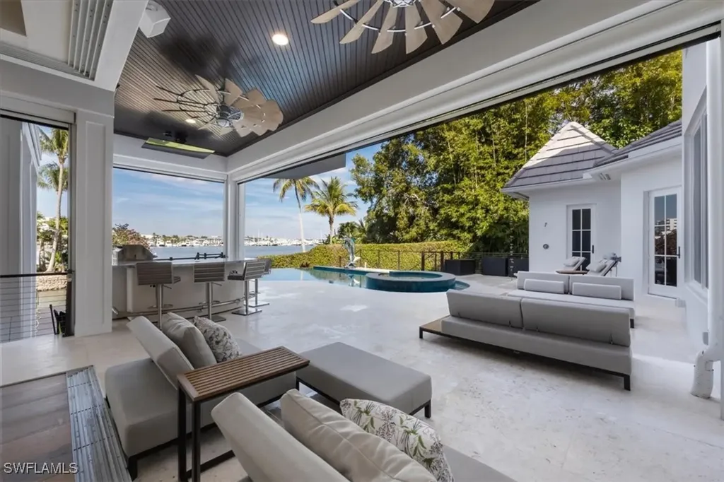 793 17th Avenue S Naples FL 34102