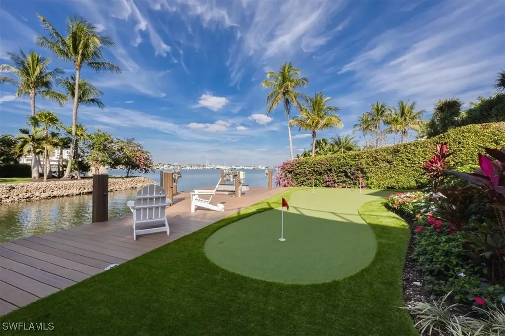 793 17th Avenue S Naples FL 34102