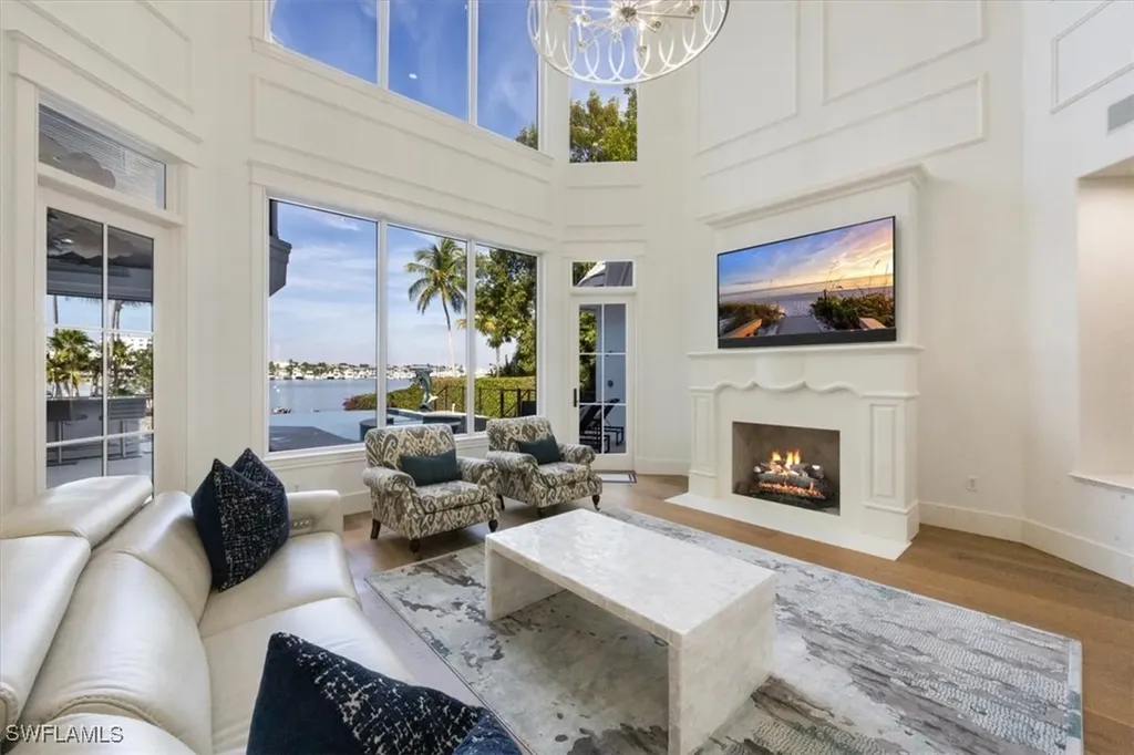 793 17th Avenue S Naples FL 34102