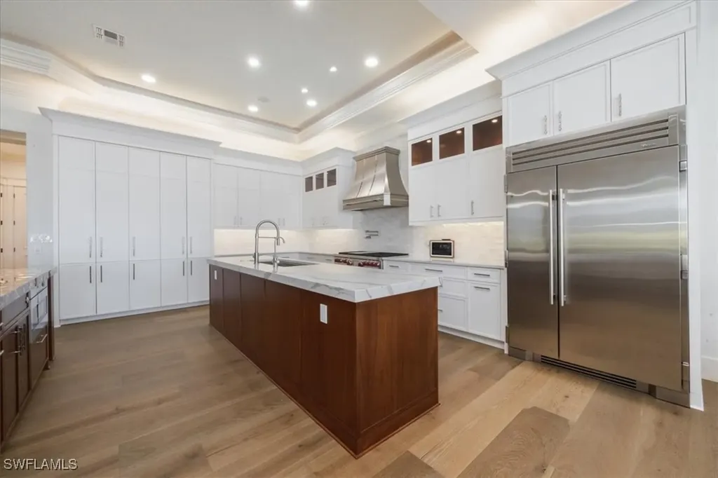 793 17th Avenue S Naples FL 34102