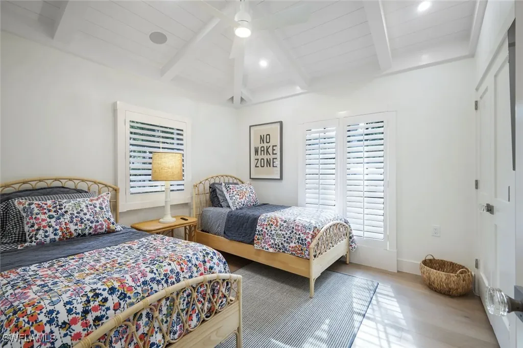 67 8th Avenue S Naples FL 34102