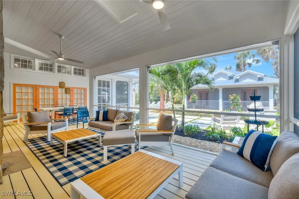 67 8th Avenue S Naples FL 34102