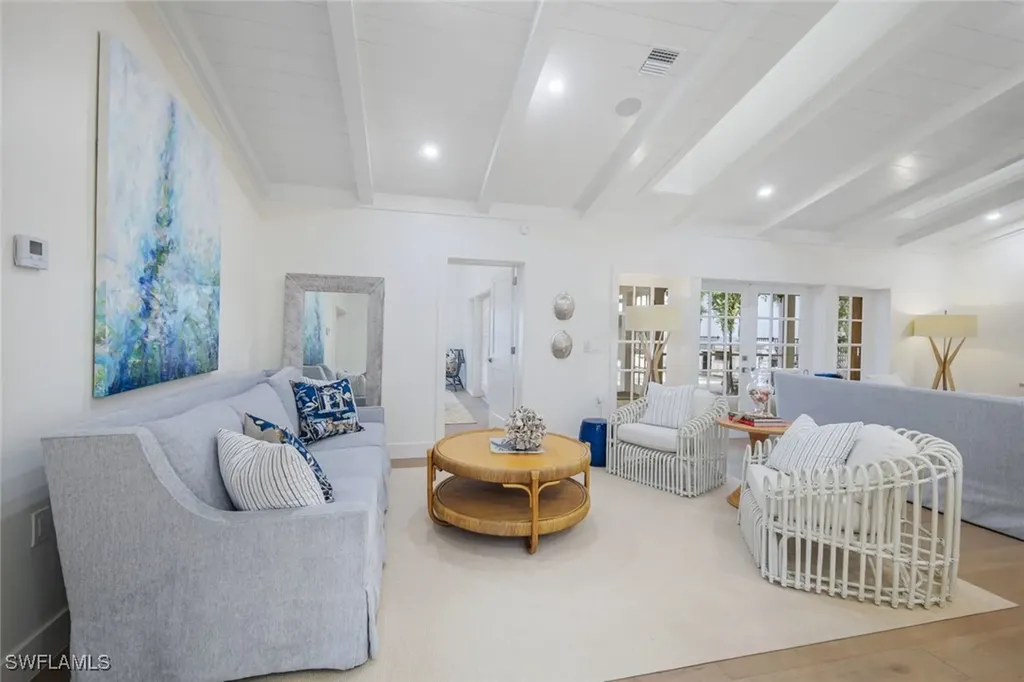 67 8th Avenue S Naples FL 34102