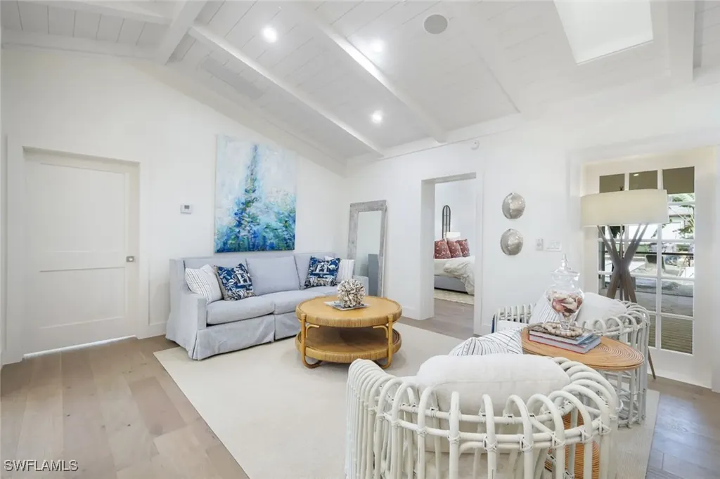 67 8th Avenue S Naples FL 34102