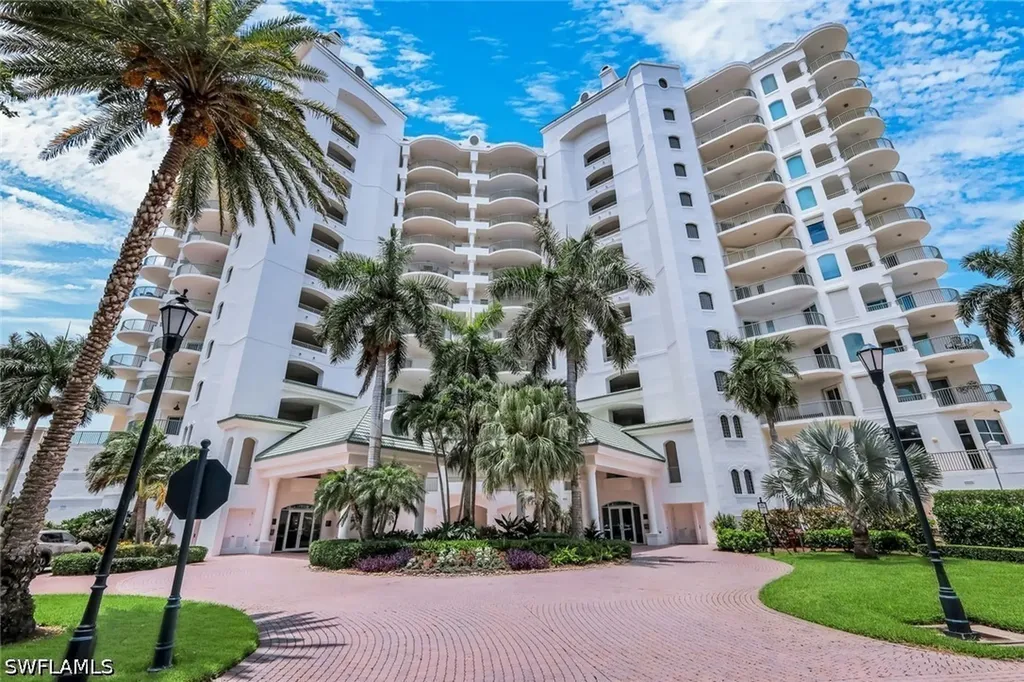 4811 Island Pond Court Bonita Springs FL 34134