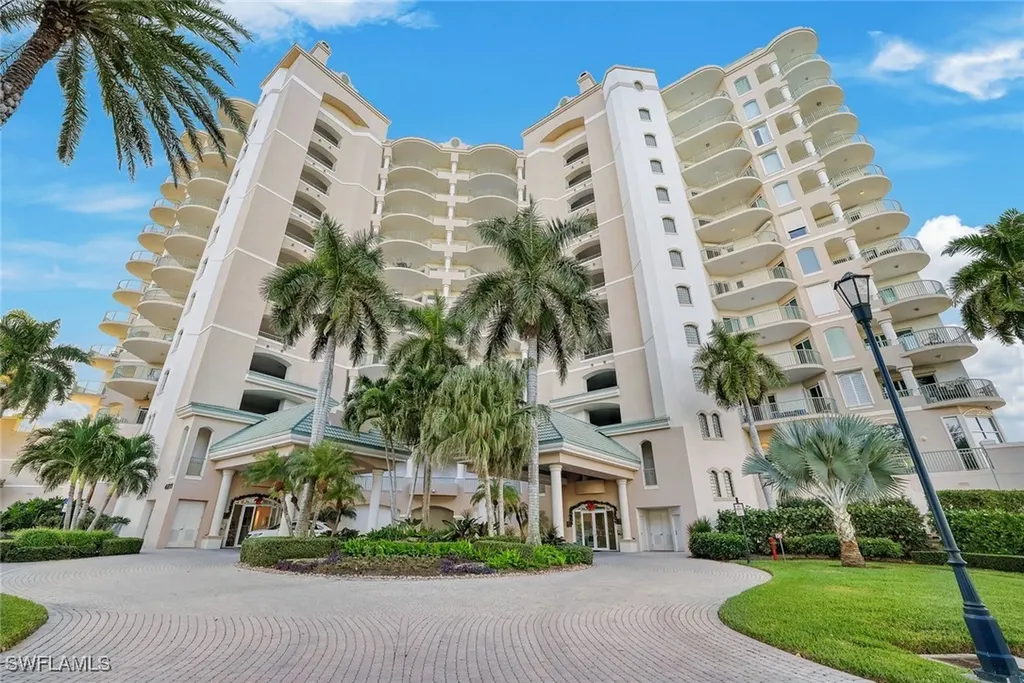 4811 Island Pond Court Bonita Springs FL 34134