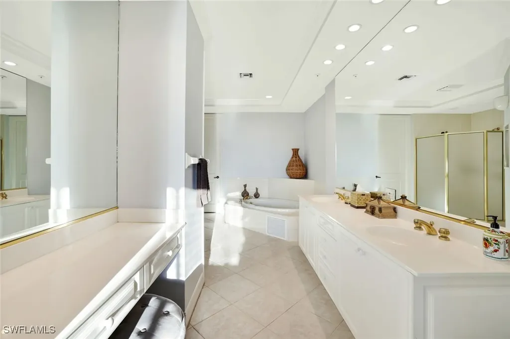 4811 Island Pond Court Bonita Springs FL 34134