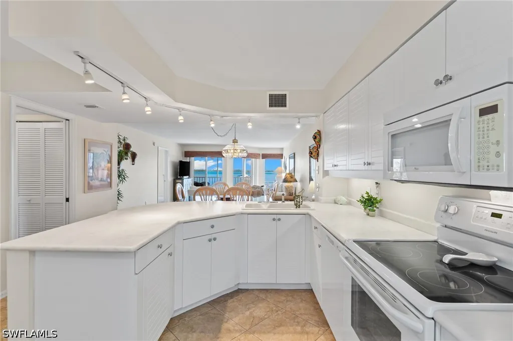 991 N Barfield Drive Marco Island FL 34145