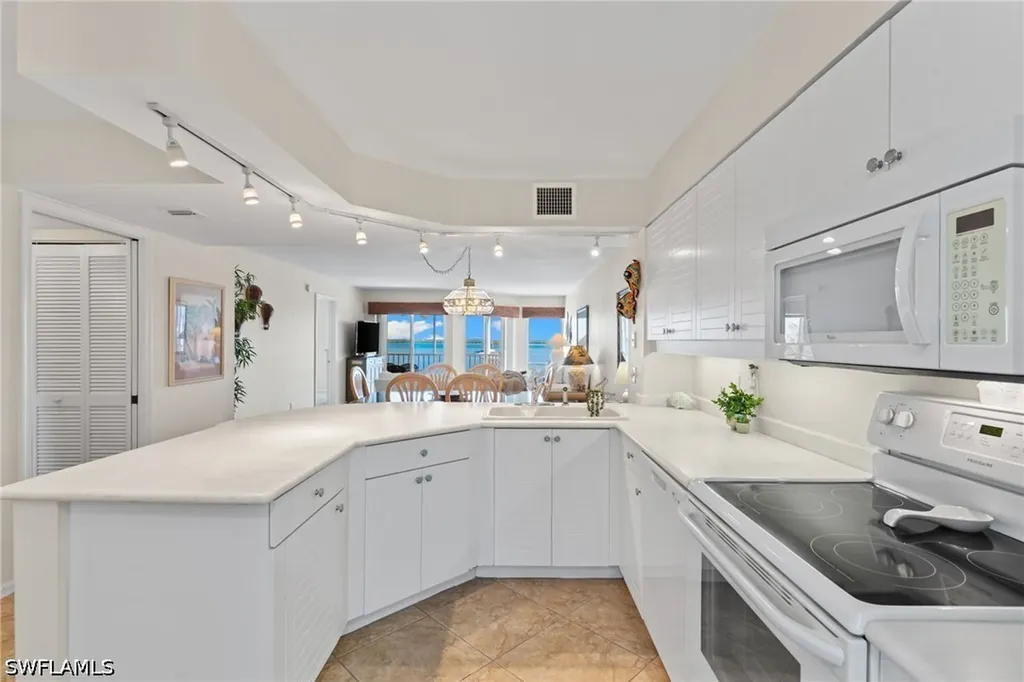 991 N Barfield Drive Marco Island FL 34145