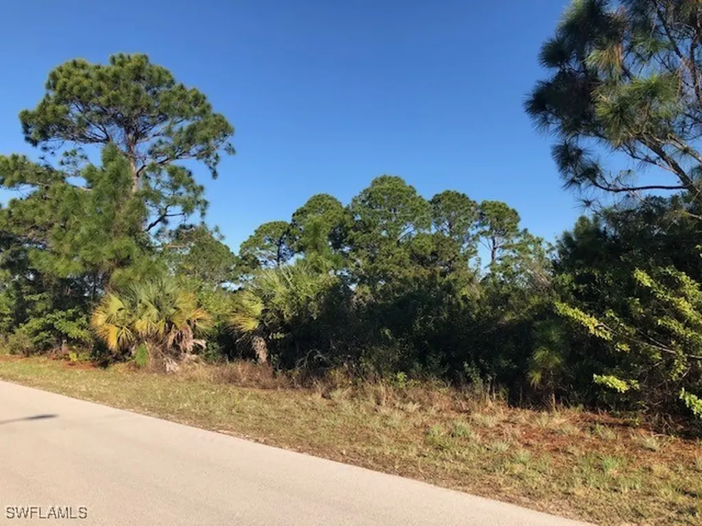 3202 64th Street W Lehigh Acres FL 33971