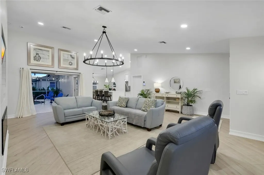 711 Tigertail Court Marco Island FL 34145