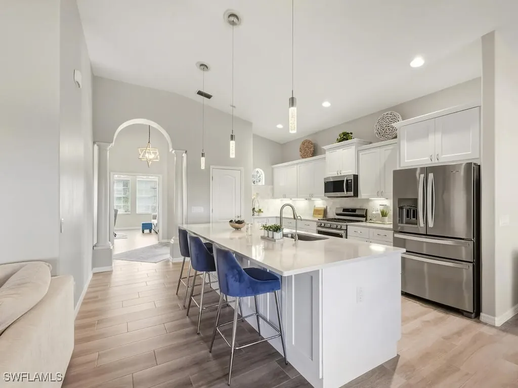 10304 Porto Romano Drive Miromar Lakes FL 33913