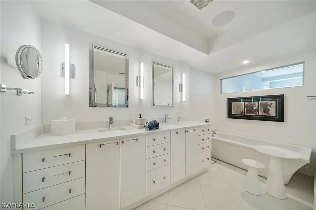 4051 Gulf Shore Boulevard N Naples FL 34103