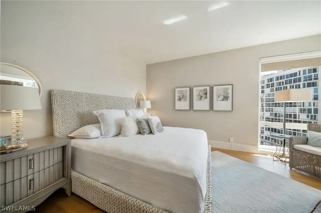 4051 Gulf Shore Boulevard N Naples FL 34103