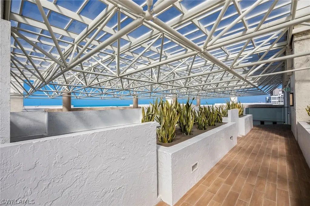 4051 Gulf Shore Boulevard N Naples FL 34103